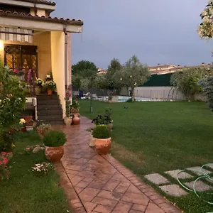 Villa Est, Roma