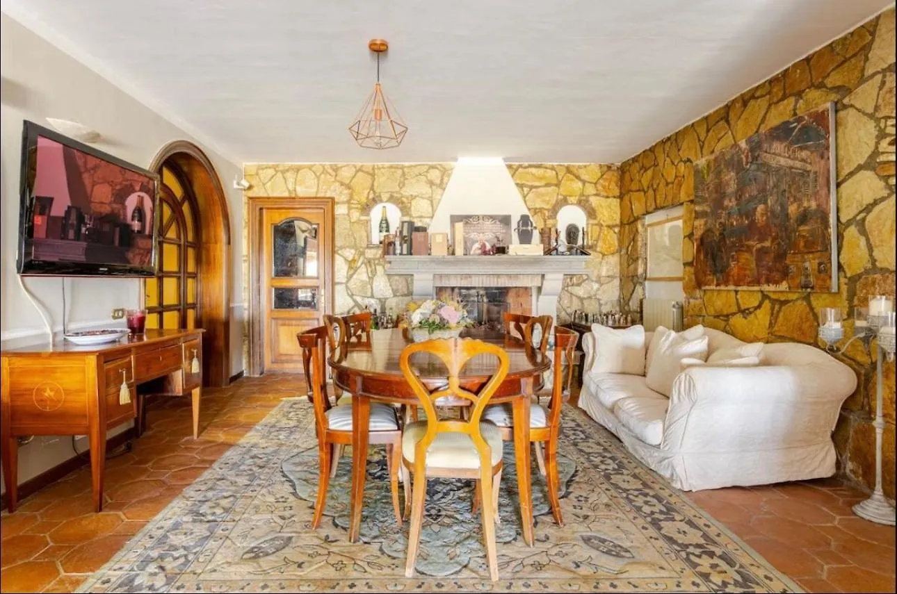 Prestigiosa Villa Con Parco Palestra E Piscina Rome Italy