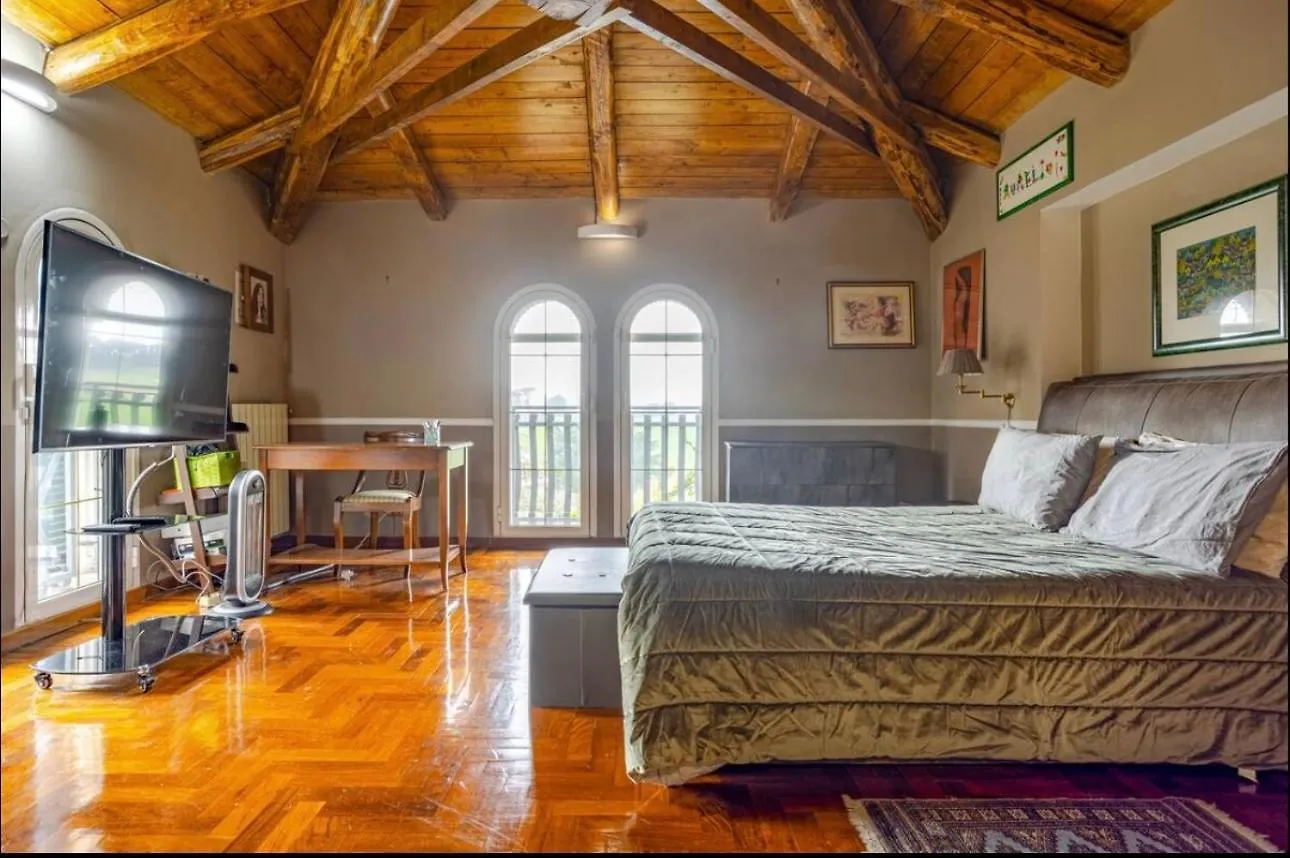 Prestigiosa Villa Con Parco Palestra E Piscina Rome 0*,  Italy