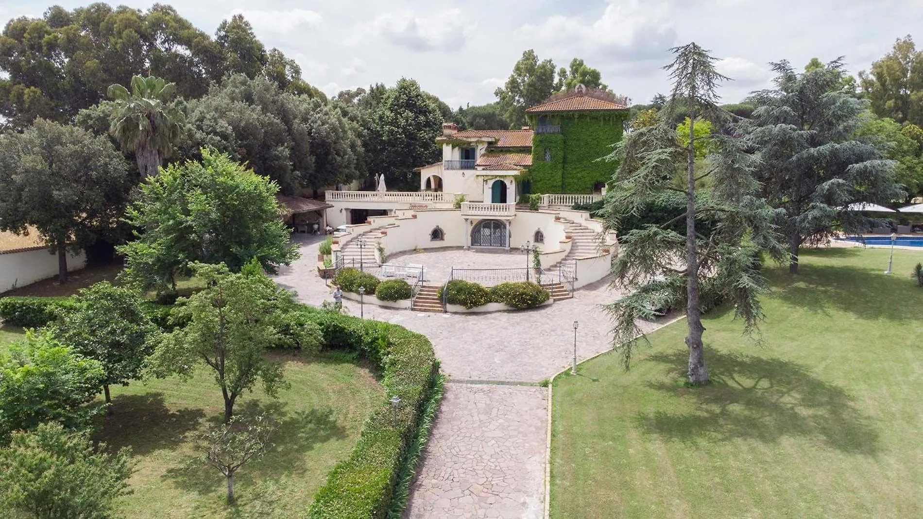 Prestigiosa Villa Con Parco Palestra E Piscina Rome